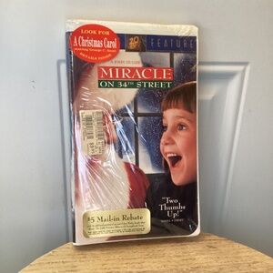 BRAND NEW, Sealed Miracle on 34th Street (VHS, 1995)